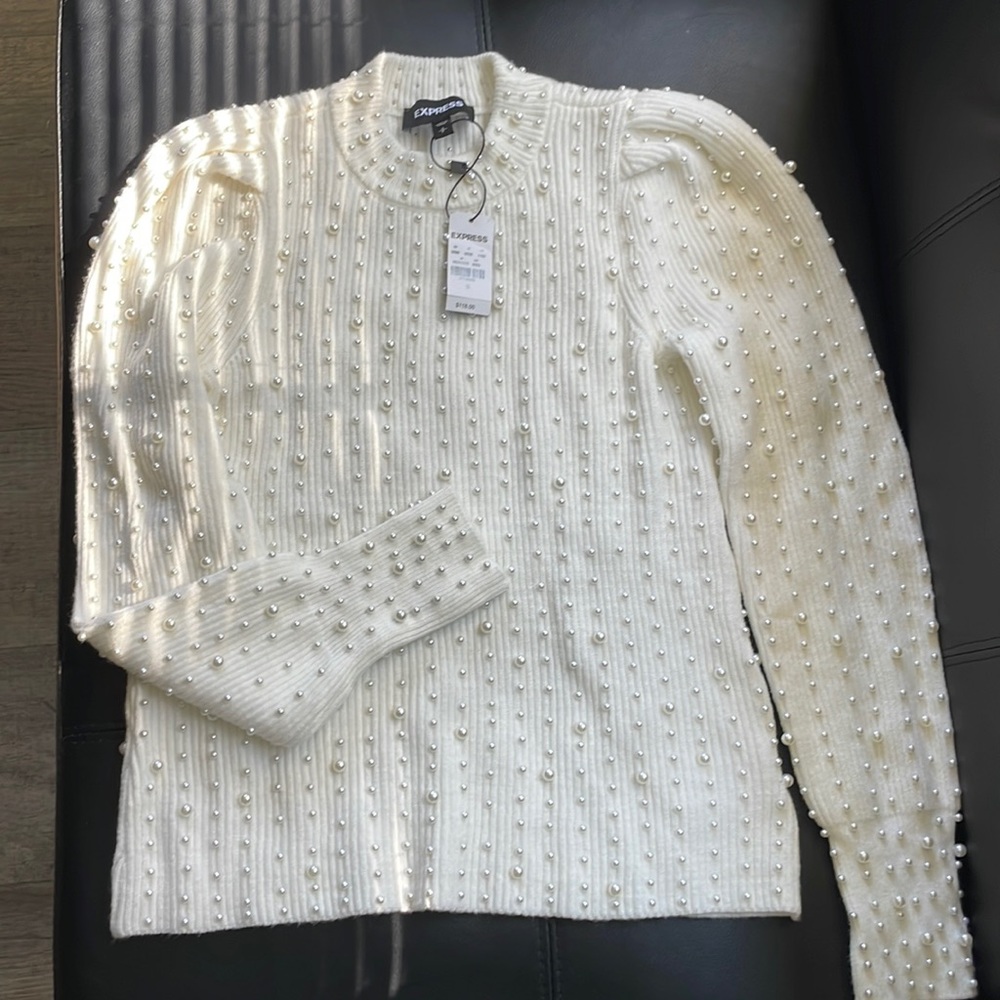 White express sweater